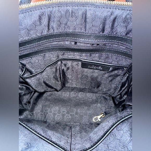 Michael Kors Black Tote with Floral Scarf - Picture 5 of 9